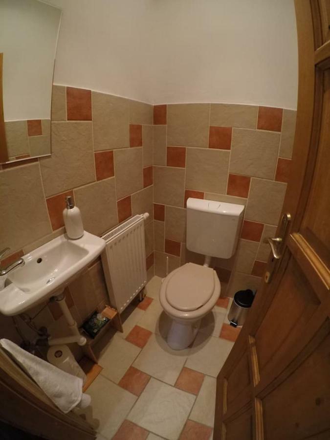 Апартаменты King 38-1 Apartman Печ Экстерьер фото